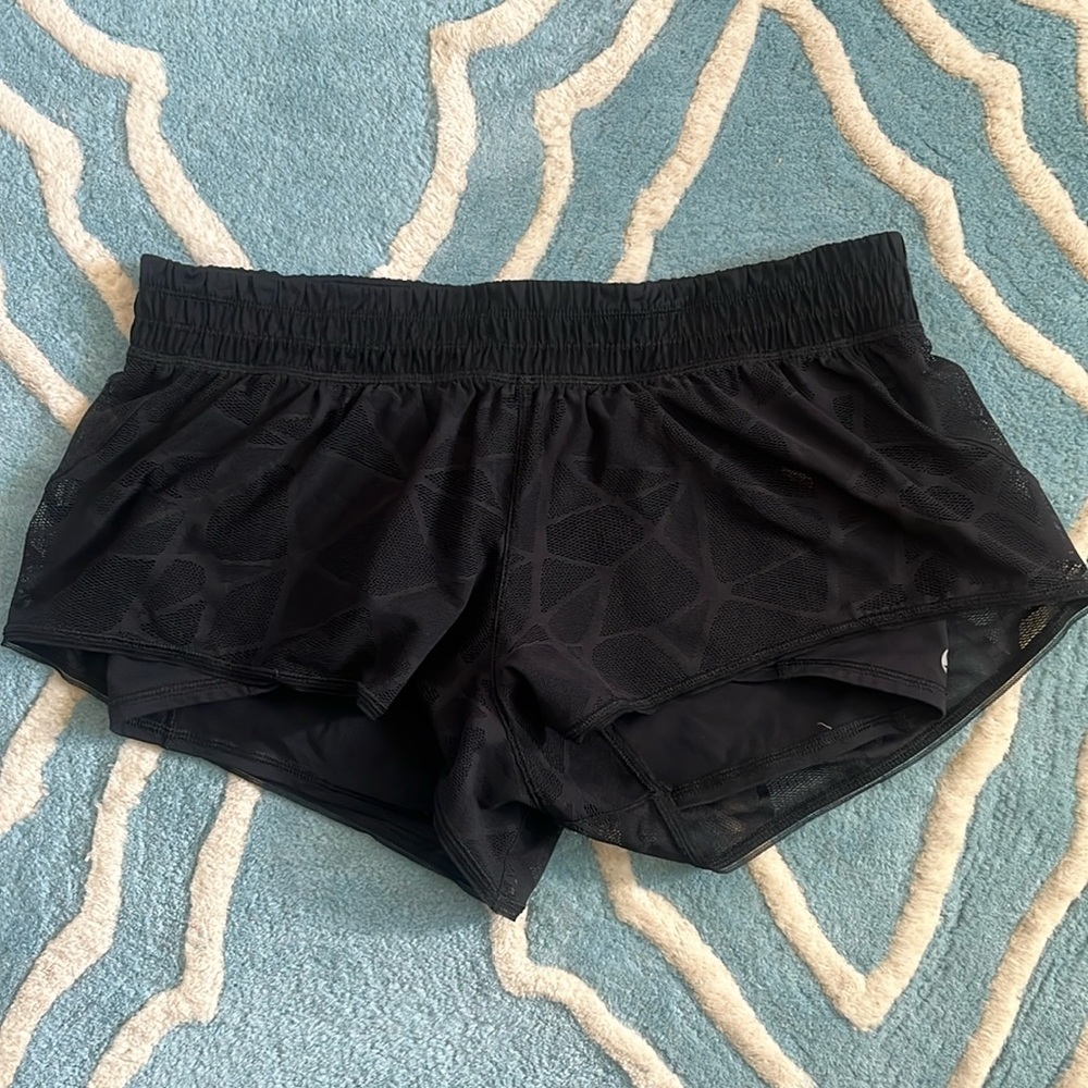 Lululemon lined shorts Size 10